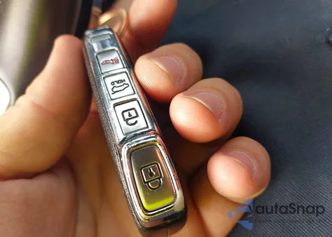 2023 Kia Sportage X-Line из США, поврежденный, VIN 5XYK6CAFXPG046886